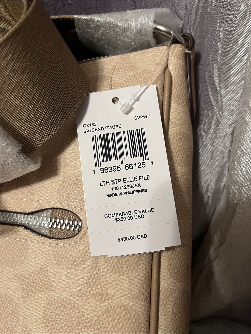 Coach Willow Crossbody Bag in Khaki and Tan with matching wallet - Picture 4 of 6